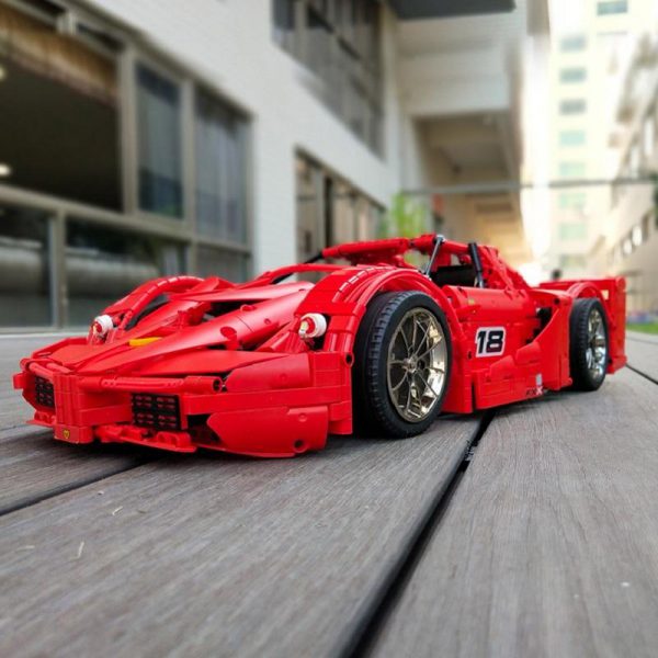 13085 Motor Function Car The 1 8 Red FXX Racing Sport Car Set 2 4Ghz APP 1 - MOULD KING