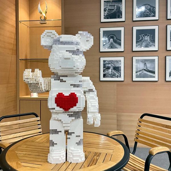 AP 001 1 Bearbrick with Lights with 3200 pieces 3 - MOULD KING