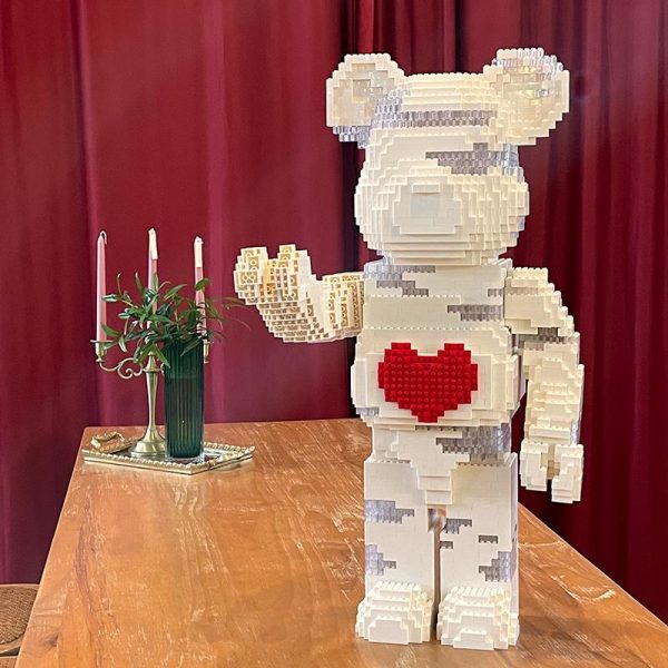 AP 001 1 Bearbrick with Lights with 3200 pieces 4 - MOULD KING