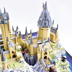 CIRO B776 Hogwarts School of Witchcraft and Wizardry with 6862 pieces