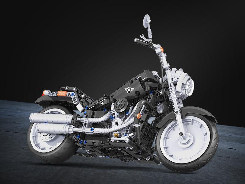 WINNER 7049 American Chopper with 709 pieces