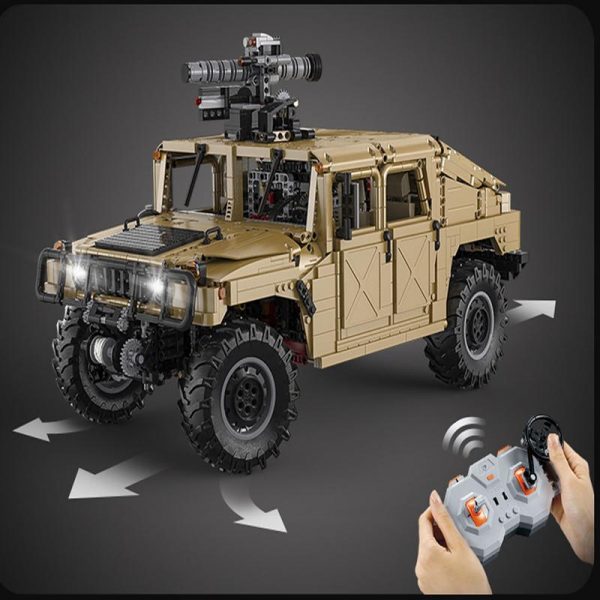 CADA C61036 18 HUMVEE with 3935 pieces 1 - MOULD KING
