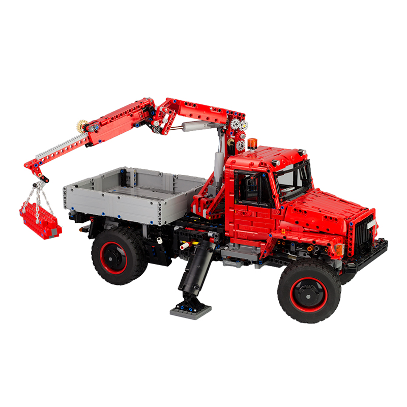 MOC-40482 Model E - Offroad Truck with 2697 pieces