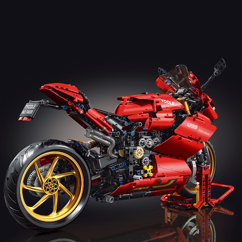 TGL T4020 Ducati 1:5 Motorcycle with 1809 pieces