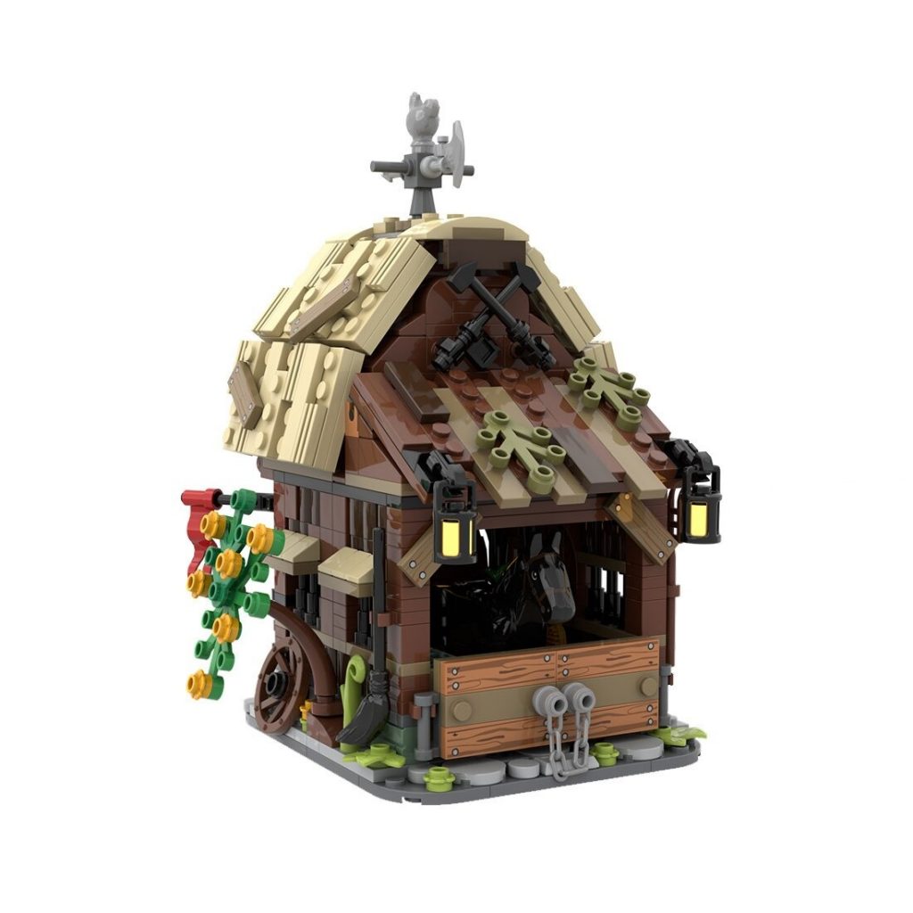 MOC-114761 Medieval Barn And Stable With 594 Pieces