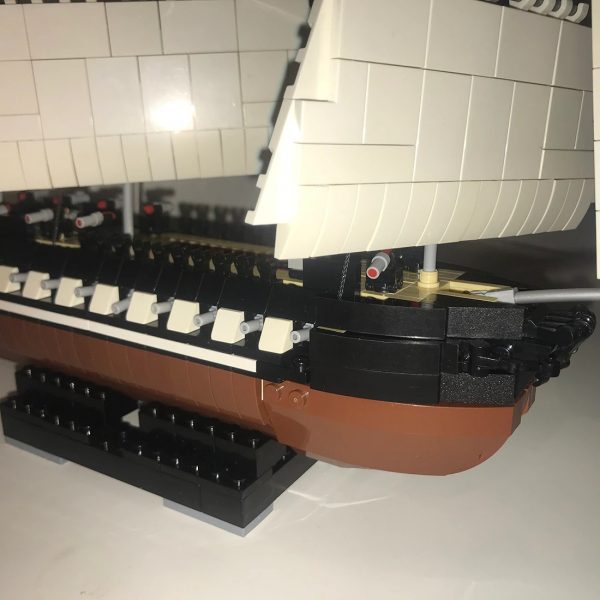 USS Constitution Ship MOC 40456 2 - MOULD KING